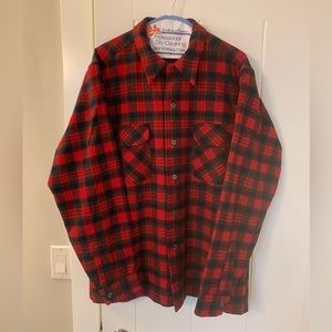Men’s Pendleton Flannel size large